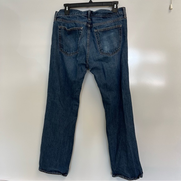Old Navy Boot Cut Semi-evase jeans - Picture 2 of 4